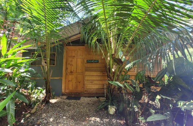 Private jungle “Loft del Rio” river access