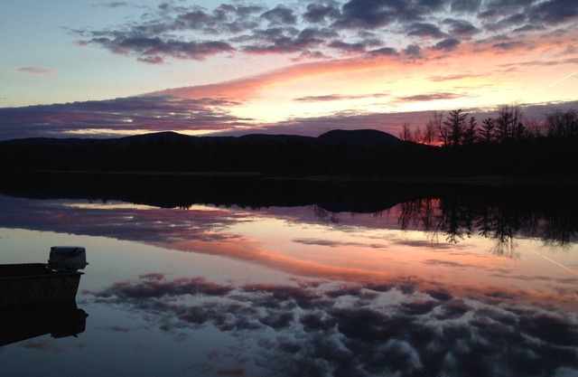 Private Lakefront Rental Centrally Located On Great Sacandage Lake