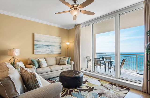 PRIVATE OCEAN FRONT LUXURY, INDIGO E, 178 - 5 STARS, 2 BALCONIES #1 VRBO RATED"!