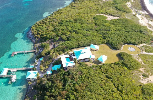 Private Paradise with Deep Water Dock-Ocean, Bay, Tilloo Cut