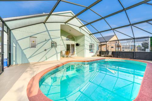 Private Pool and Yard Family Getaway in Davenport