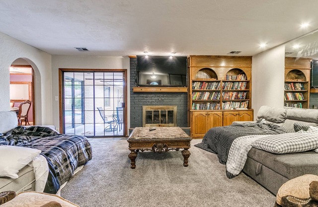 Private Pool! Family-sized home with game room