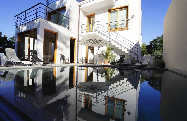 Private Room With Bathroom And Pool