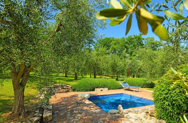 Private Villa with WIFI, A/C, private pool, TV, patio, pets allowed, panoramic view, parking
