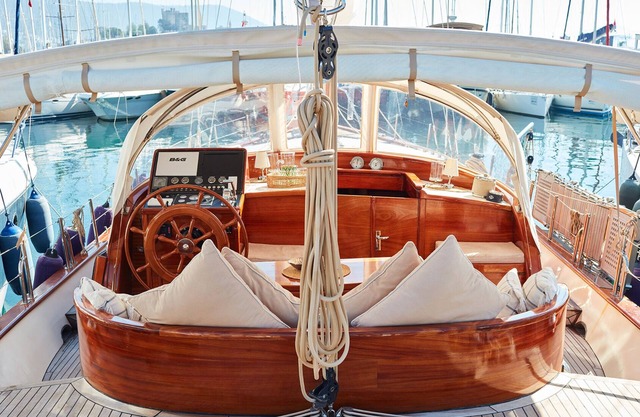 PRIVATE YACHT AT BODRUM MILTA MARINA