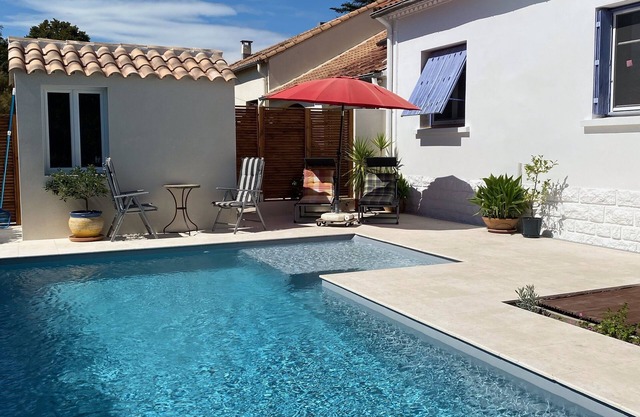 PROMO ETE Quiet villa with pool and wooded garden near the sea.