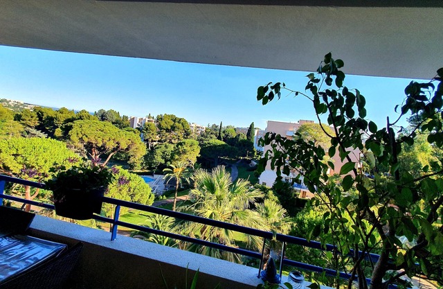 Promo Juillet ! Tres Beau T2 Residence Standing Piscine Tennis 5 MTS Plages