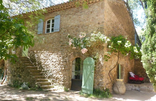 Property *for 8 people- 1.2 hectares-1 pond