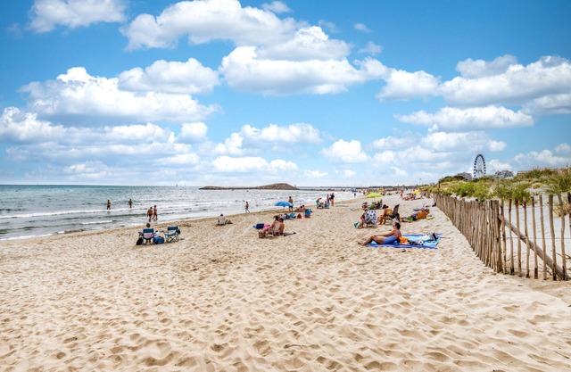Property In A Holiday Village 'Murmure 23' with Wi-Fi