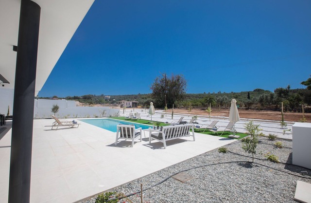 Protaras Elite Pearl Villa Ep15
