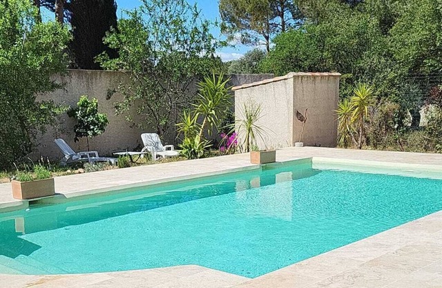 Provencal house 5min walk from the Etang de Thau and 8 min Sète by car