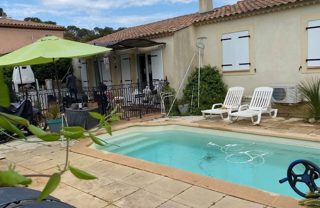 Provencal villa with pool