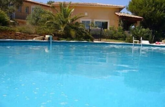 Provence Beautiful villa in the hills overlooking the water.