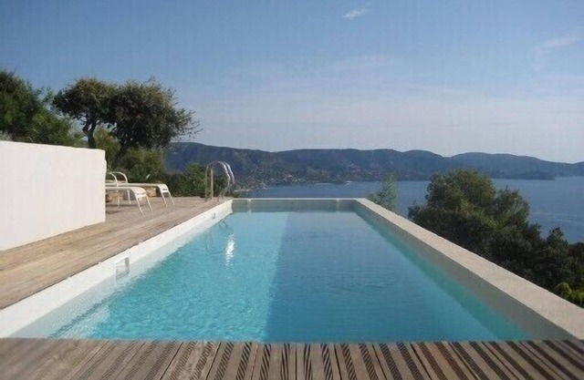 Provence, Gaou Benat, villa, swimming pool, exceptional panoramic sea view