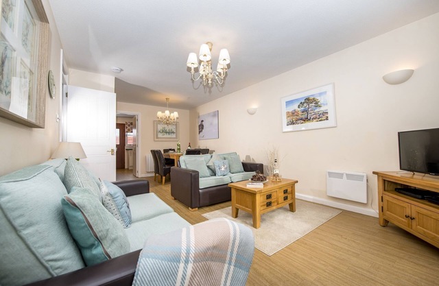 Ptarmigan Cottage in Silverglades ,set beneath the majestic Cairngorm Mountains in the Cairngorms Na