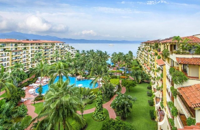 Puerto Vallarta 2 Bedroom Sleeps 6