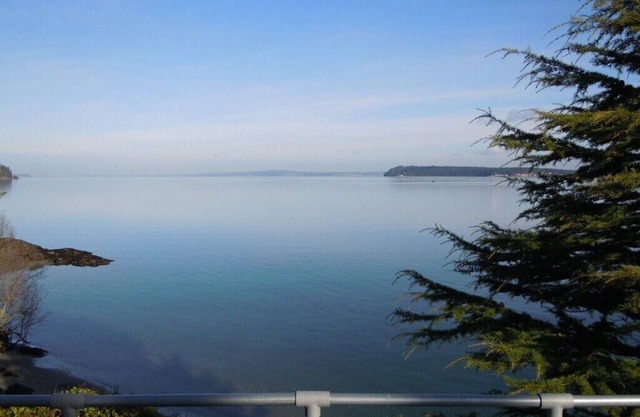Puget Sound - Hood Canal Water Front Home With Incredible Views
