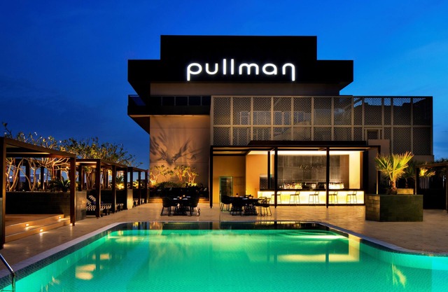 Pullman Dubai Creek City Centre Residences