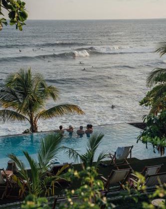 Puro Surf Hotel & Performance Academy