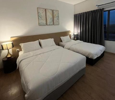 Putri Hotel at H Elite Tunjong