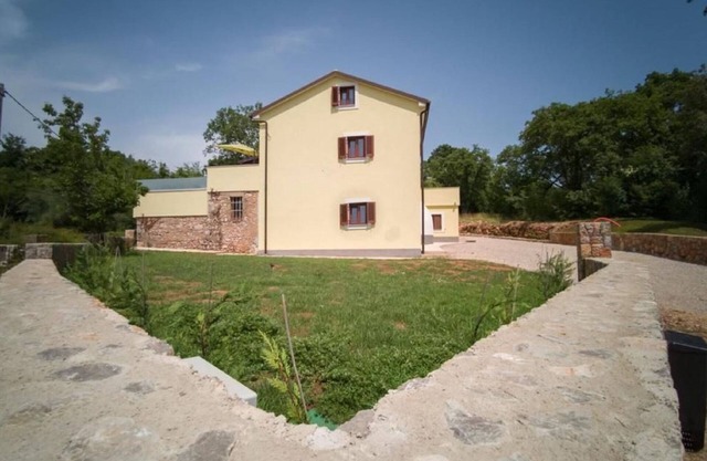 Quaint holiday home in Risika with hot tub