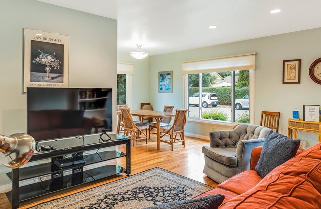 Quaint home with WiFi, central AC, & furnished patio with private gas grill