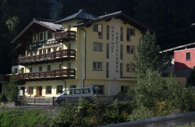 "Quality Hosts Arlberg" Hotel-Gasthof Freisleben
