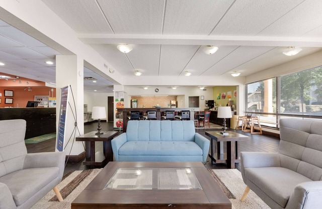 Quality Inn Airport - Southeast