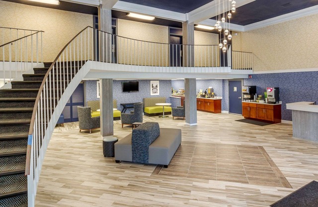 Quality Inn & Suites Apex - Holly Springs