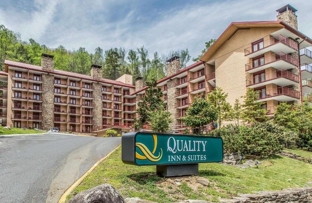Quality Inn & Suites Gatlinburg North
