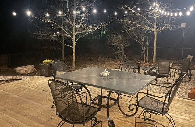 Quiet 5 bedroom home with hot tub and EV Charger.