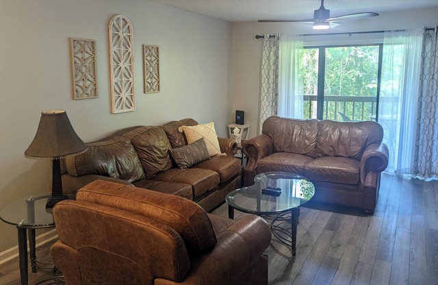 Quiet Corner Unit with Deck Overlooking the Saluda River