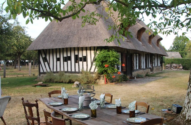 Quiet cottage in Normandy.