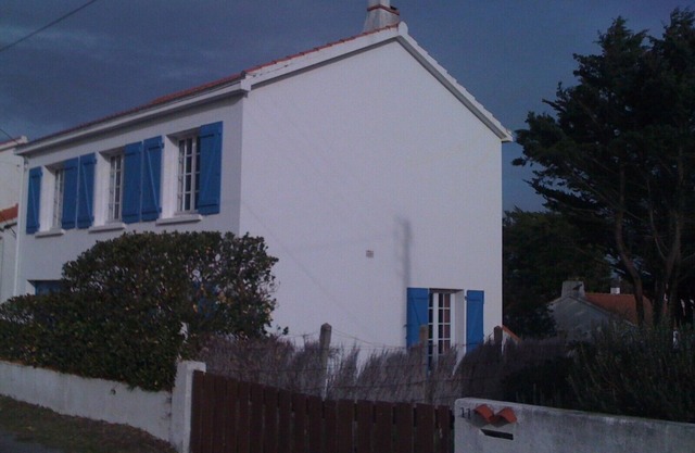 Quiet, sea view - 1st floor detached villa with garden - 150 m beach