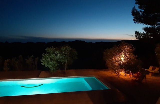 Quiet villa overlooking the Provencal countryside, sauna/pool Aix en Provence