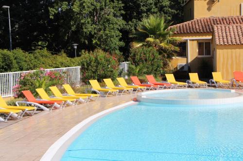 Résidence Lagrange Vacances - Les Cottages Varois