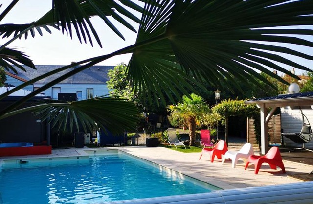 Résidence Les Alizés 'JACCUZI SAUNA PISCINE en plein centre ville"