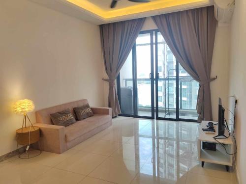 R&F Princess Cove - JB Causeway - Sauna - Netflix - Hotel Like Facilities