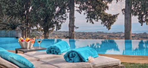 Rahal Luxury- Between Etna & Sea