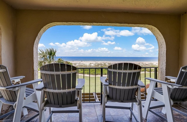 RARE Direct Oceanfront Condo with TWO private balconies within OMNI resort