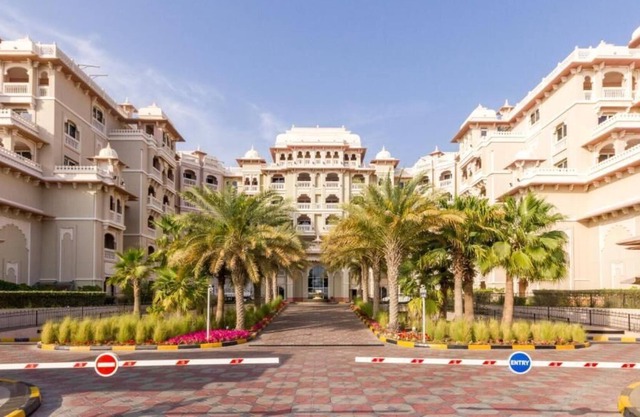 Rare Gem - 5 BHK Villa @ Taj-Grandeur, Palm Jumeirah