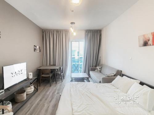 Rare Holiday Homes - Near The Lake - Lago Vista B - Dubai Production City - IMPZ - R2112
