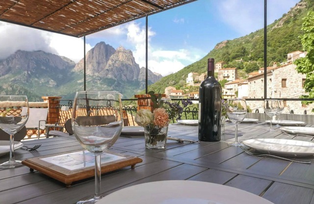 Rare village house in OTA for10 people