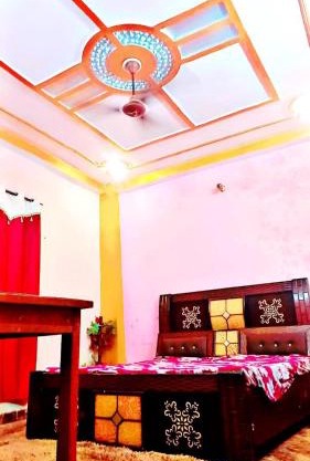Raunak Villa