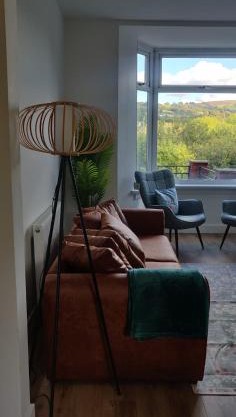 Raymond Views