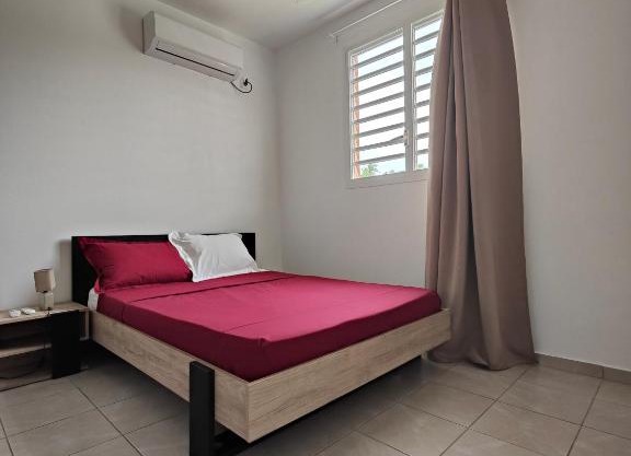 Rayon de soleil 1 chambre bas de villa