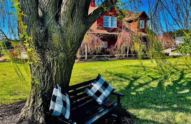 Re-set at this Farmette in the heart of southern Chester county!