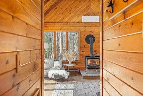 Real Cabin feel Close to Beach Golf Cart included