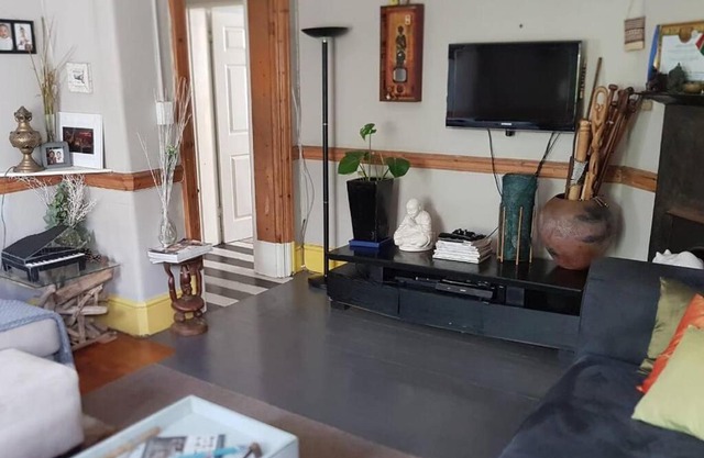 REaL FAMILY HOME
