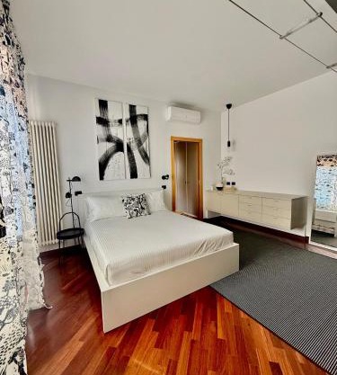 ReBeeApartments 1